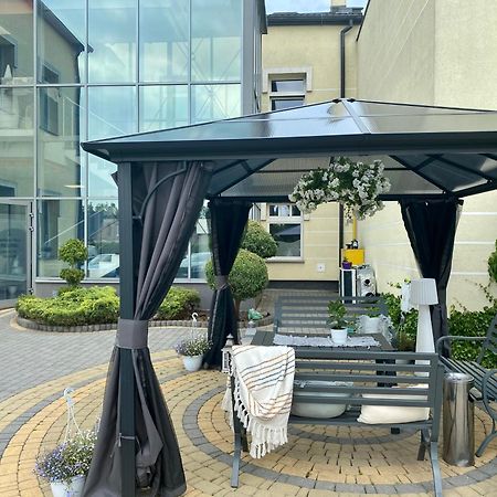 Apartamenty I Pokoje „Pod Jedynka” Konstantynów Łódzki Esterno foto