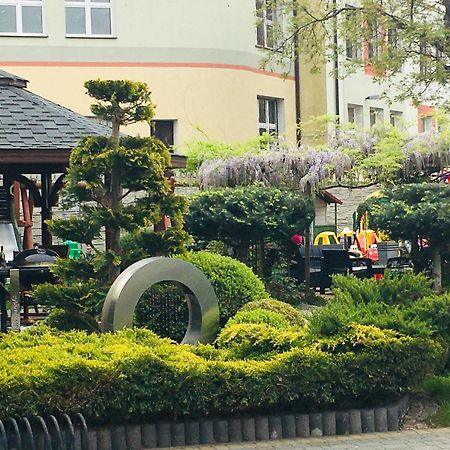 Apartamenty I Pokoje „Pod Jedynka” Konstantynów Łódzki Esterno foto