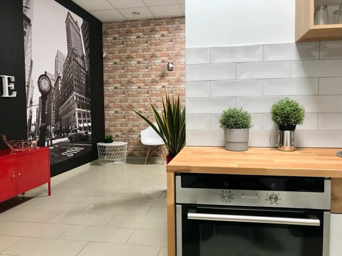 Apartamenty I Pokoje „Pod Jedynka” Konstantynów Łódzki Esterno foto