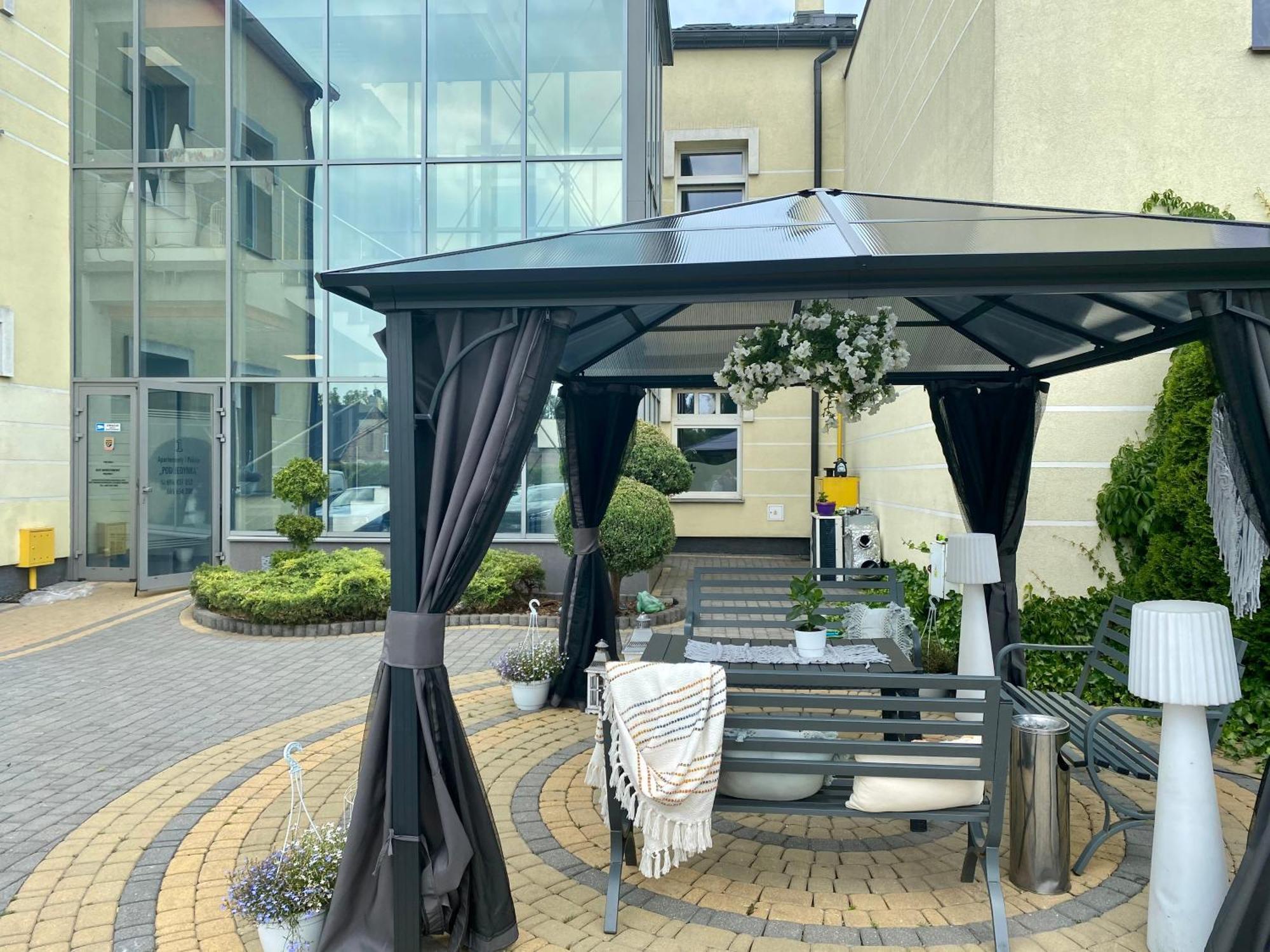 Apartamenty I Pokoje „Pod Jedynka” Konstantynów Łódzki Esterno foto